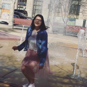 Meet your Posher, Athena